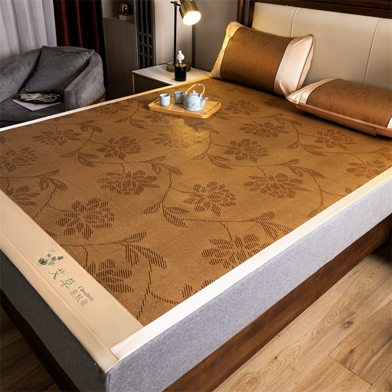 Silk Pillowcase Set - حصيرة تبريد وغطاء وسادة من الخيزران،