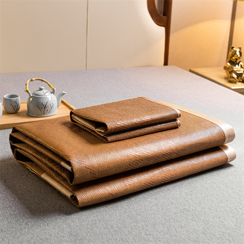 حصيرة تبريد وغطاء وسادة من الخ - مراجعة Silk Pillowcase Set وسعره