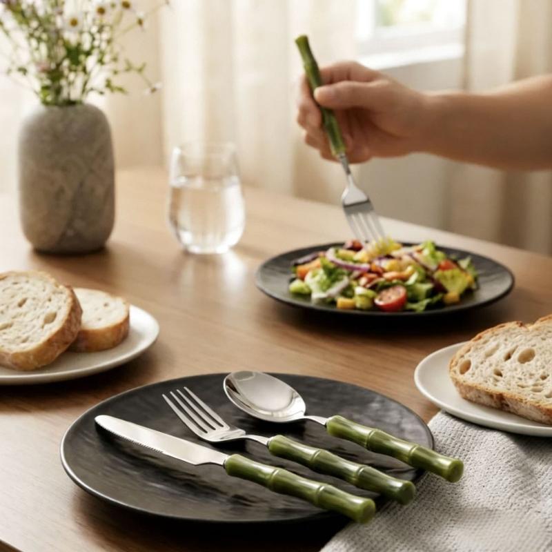 أدوات مائدة من الفولاذ المقاوم - مراجعة Bamboo Cutlery Set وسعره